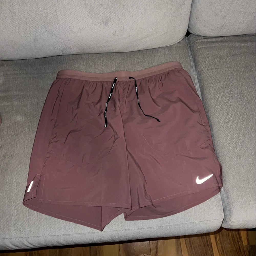 Nike flex stride shorts 2-1
